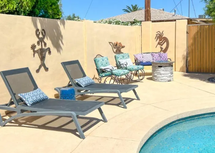 Heated Pool, King Beds, Bbq, Sleeps 10 *