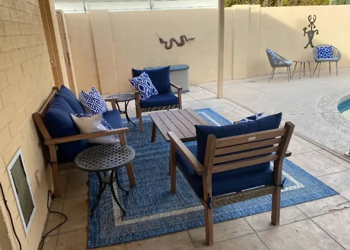 Holiday home Heated Pool, King Beds, Bbq, Sleeps 10